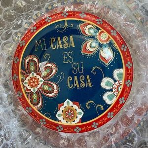 NWT Certified International dinner set